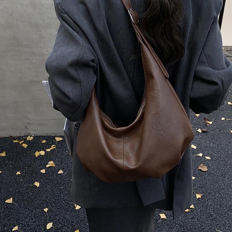 PU Hobo Bag Women's Fashion Shoulder Tote with Soft Texture Large Capacity Casual Everyday Handbag