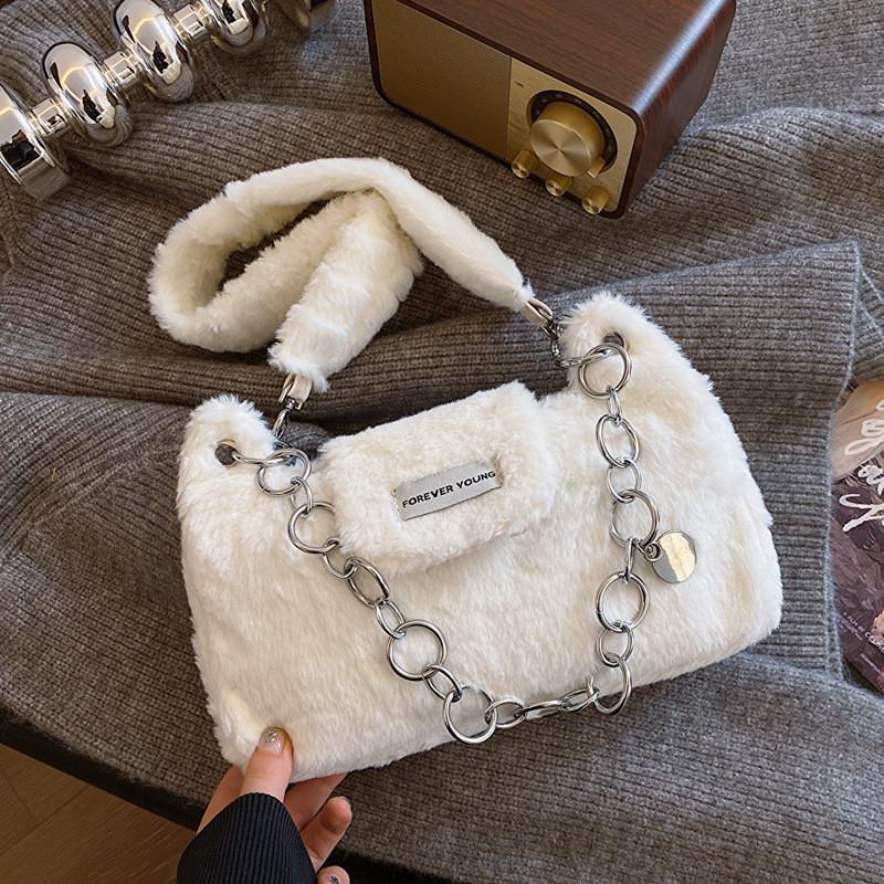 Trendy Plush Handbag 2023 Autumn Winter Fashion Chain Shoulder Bag For Women OffWhite