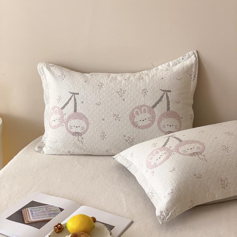 Cartoon Cotton Jacquard Pillowcase Set: 4-Layer Gauze, Soft, Breathable, Universal for All Seasons (Set of 2)