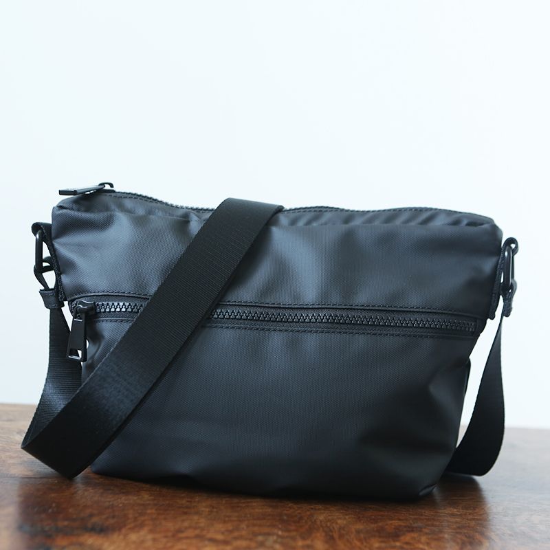 

Стильная уличная повседневная водонепроницаемая нейлоновая сумка Lanspace Black