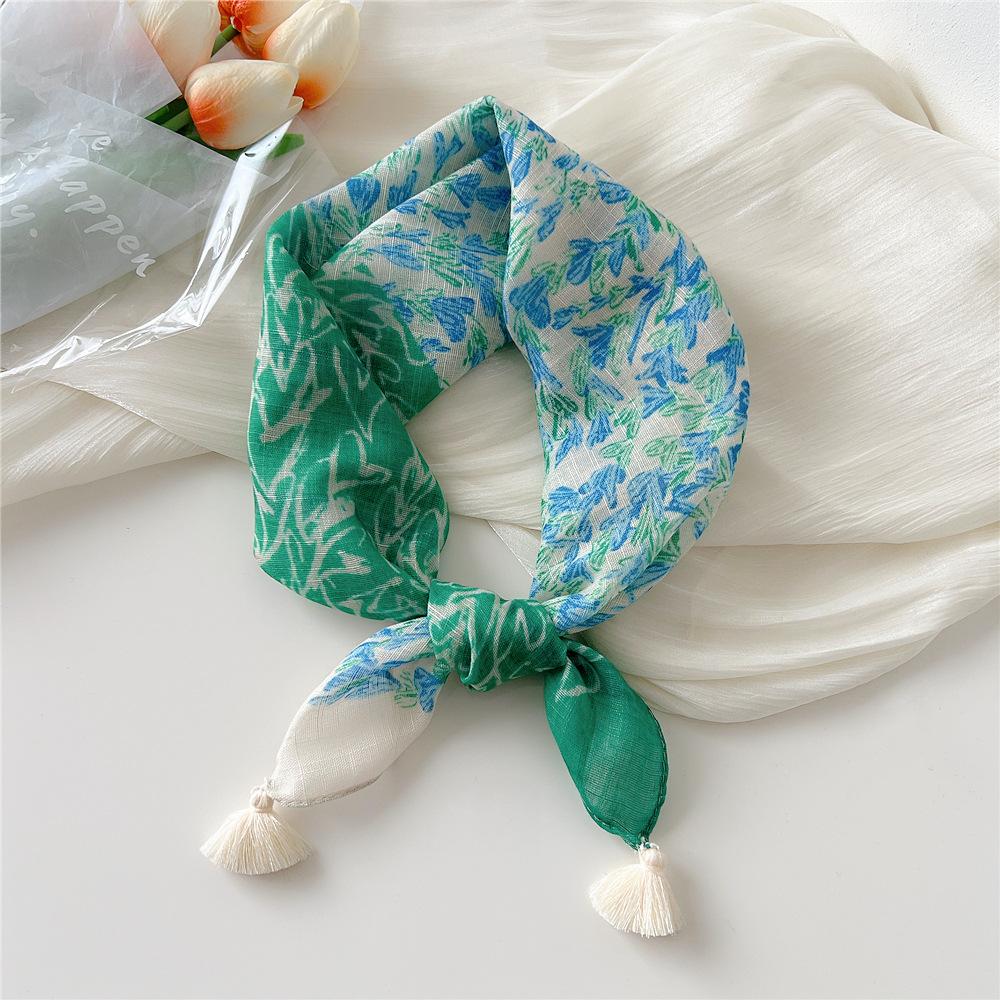 60*60cm Sommerskjerf for dame Vakkert blomsterskjerf med dusker Utendørs tynt solbeskyttende skjerf
