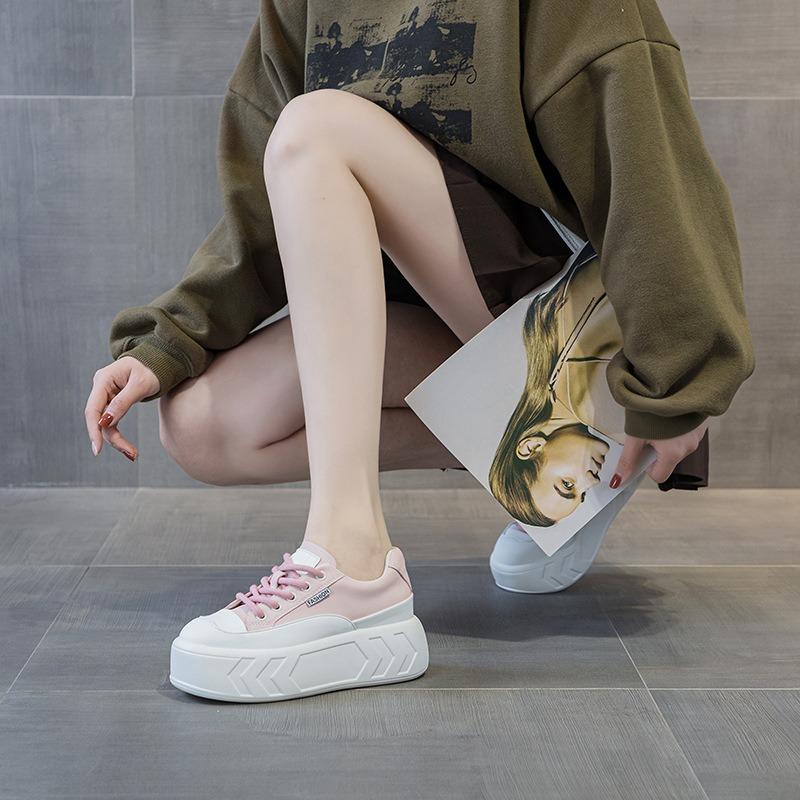 Autumn and winter new inner height increase white shoes versatile women's shoes small muffin thick-soled leather single shoes soft-soled velvet