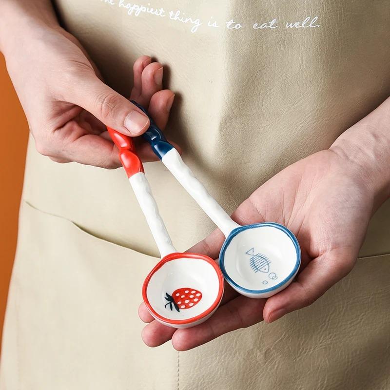 4pcs Ceramic Spoon, Extended Handle Soup Spoon, Noodle Spoon, Cartoon Creative Ladle