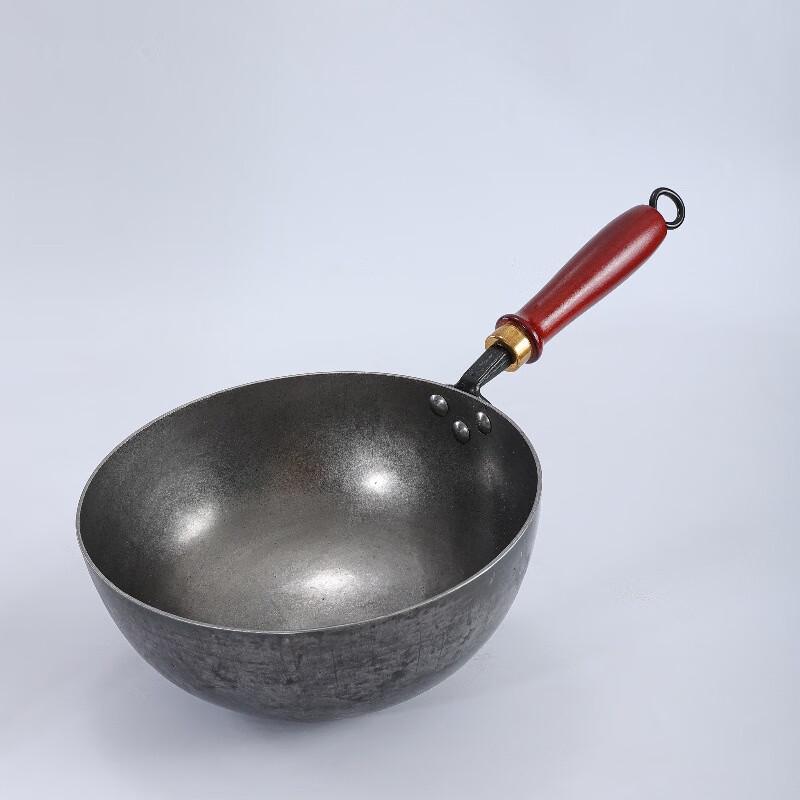 Triceratops Zhangqiu Hand-Forged Mirror Finish Iron Pot, 22cm