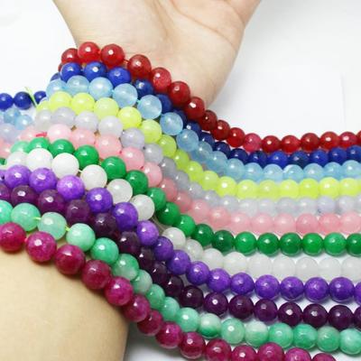 Natürliche facettierte Chalcedon-Jade-Steinperlen, bunte runde Abstandsperlen für die Schmuckherstellung