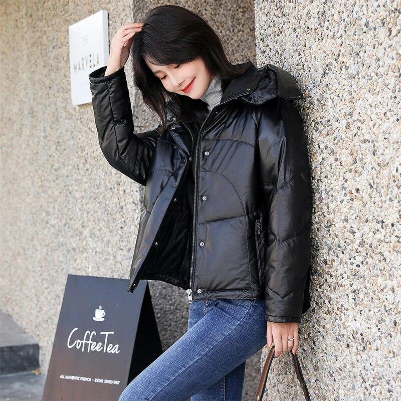 Women Leather Coat Winter 100% Soft Sheepskin Removable Hood Thick Women Coat Winter Free Size