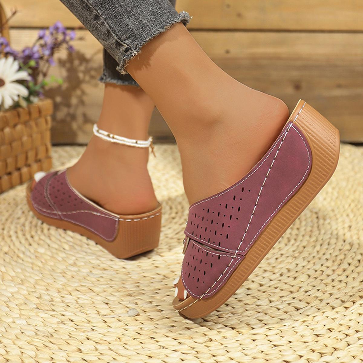 

Клиновидные тапочки Женские Летние 2025 Новые Shein Кожа креветки Прилив JQ 43 красный