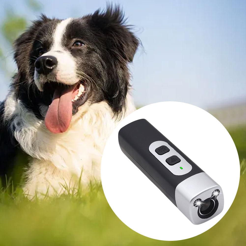 Ultrasonic Dog Repeller Rechargeable Dog Bark Deterrent Device with LED Flashlight Dog Repellent Dog Trainer for Dogs