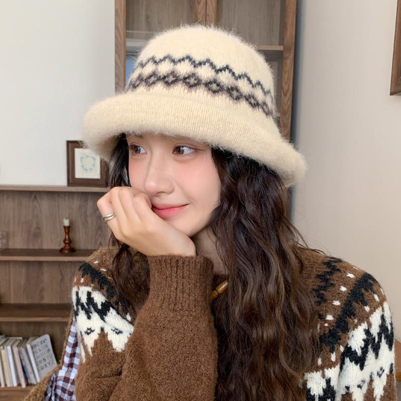 Autumn and Winter Cold and Warm Bucket Hat Fashion Basin Hat Crimped Ear Protection Windproof Thickened Hat Women's