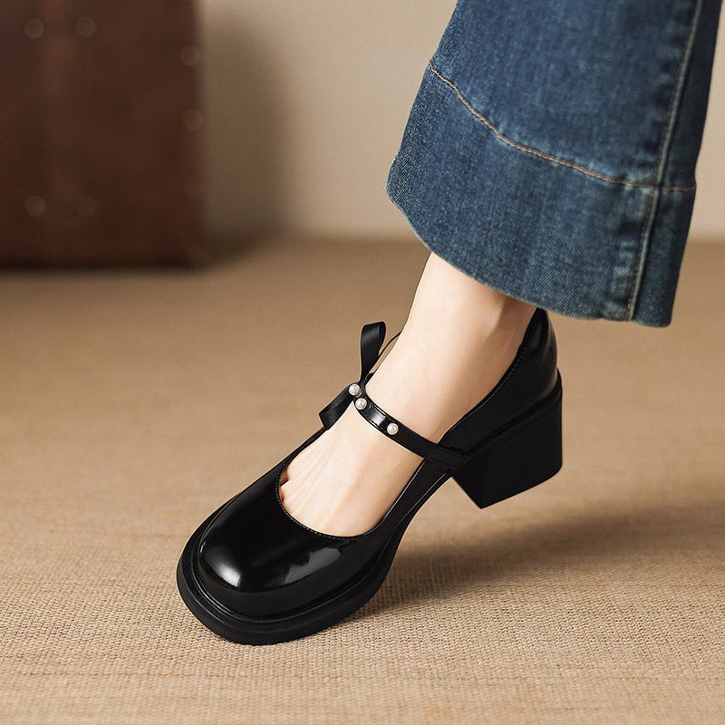 Krazing Pot Microfiber Round Toe Thick Med Heels Spring Summer Shoes Big Size 43 Pearl Bowtie Women Platform Pumps