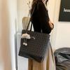 Elegant Summer Fashion Women's Tote Bag Soft Comfortable Casual Handbag