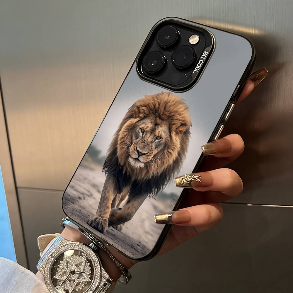 Lion- Pattern Phone Case For iPhone 17,16,15,14,13,12,11 Plus Pro Max Colored Silver Phone Case