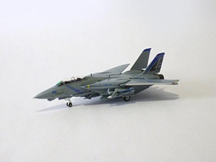 

Gulliver200 Pukin Dogs AG100 2003 1/200 F-14B VF-143