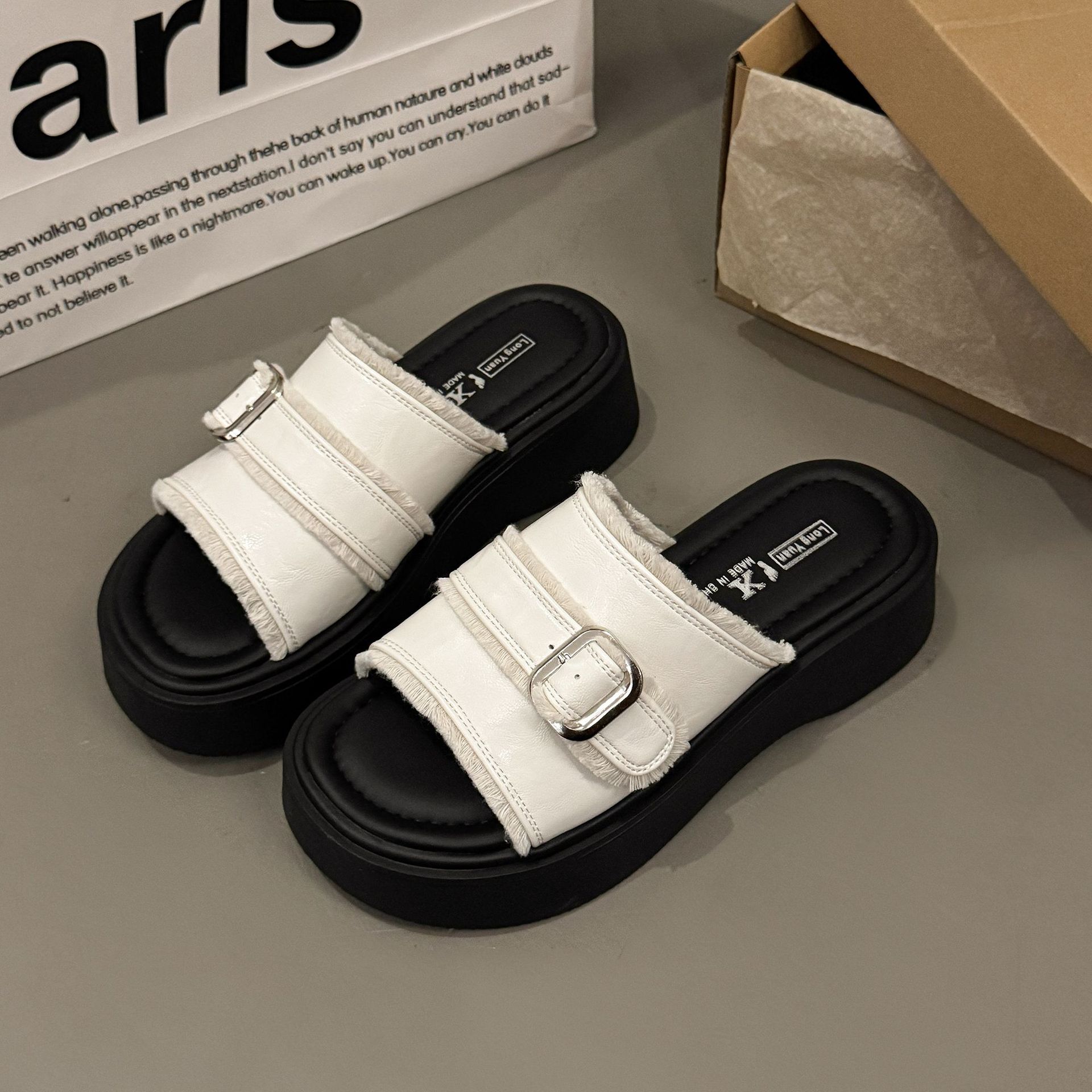 

Summer French Fairy Style Thick-soled Flip-flops for Women Casual and Fashionable Roman Women s Shoes 40 бежевый