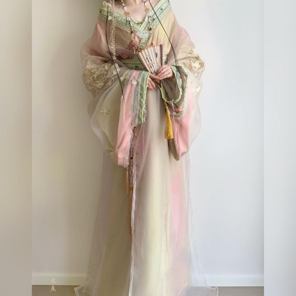 Original Chinese Warring States Style Hanfu Set,Embroidery Long Gradient Robe, Daily Wear & Stage Performance Outfit For Women
