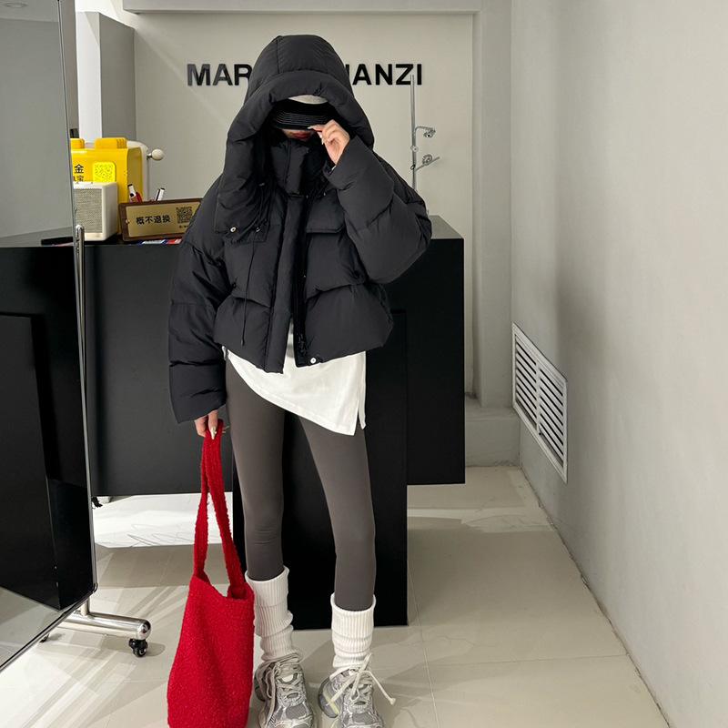 

Корейская пуховая куртка женская короткая 2025 зима утолщенная с капюшоном американский тренд белый утиный пух хлеб одежда one size fits all чёрный