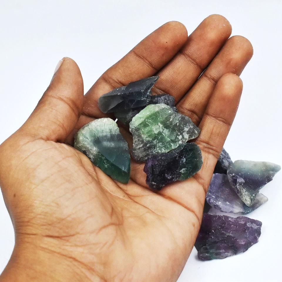 Lotto di Cristalli Grezzi Naturali Arcobaleno Fluorite – Pietre Curative Naturali Multicolore da 555 Carati