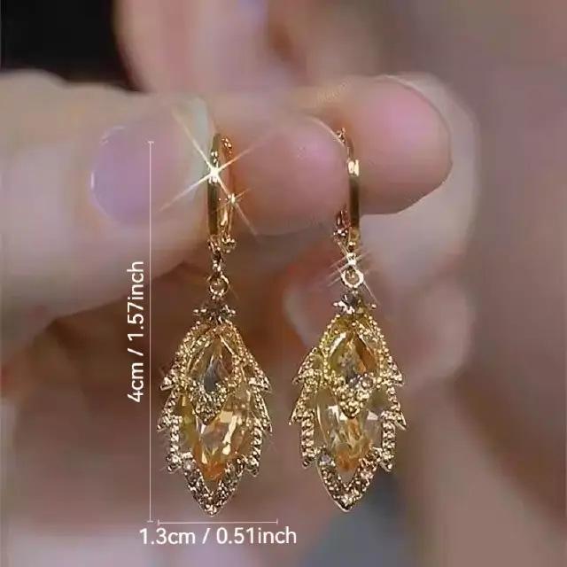 Female Niche High-end Temperament Leaf Earrings