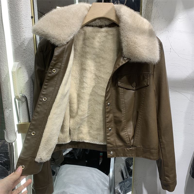

Флисовая кожаная куртка с меховым воротником, короткая кожаная куртка, утолщенная, модная, новая мотоциклетная одежда, маленький мужчина XL recommends 125-75kg