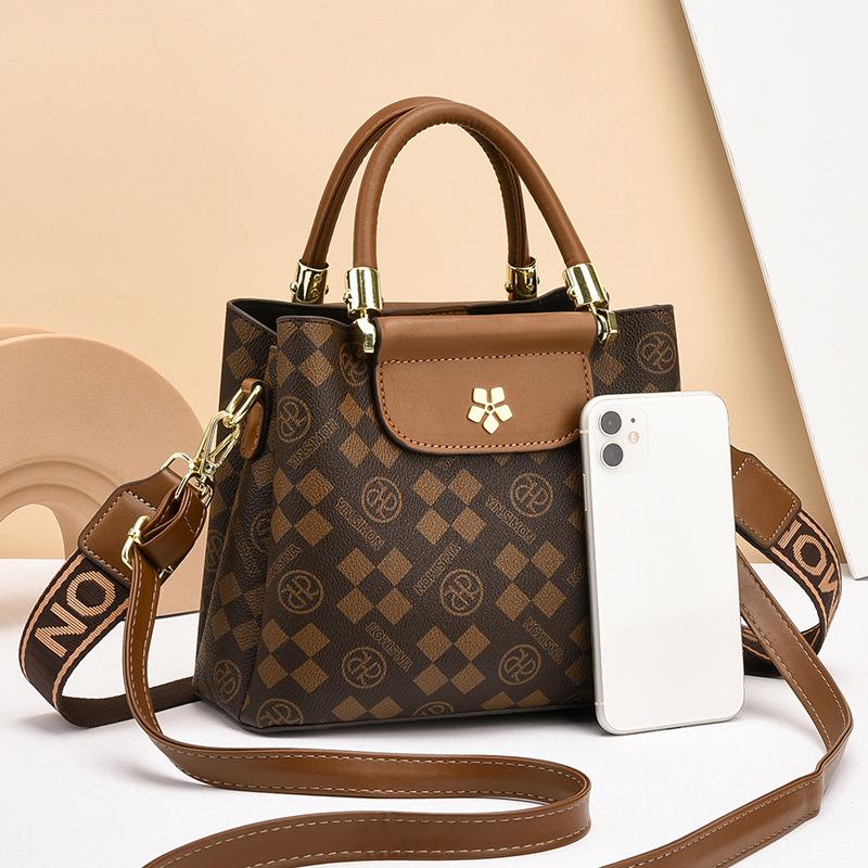 Bag Women's 2025 New Flower Large Capacity Bucket Bag One Shoulder Crossbody Bag Handbag Premium Women's Bag