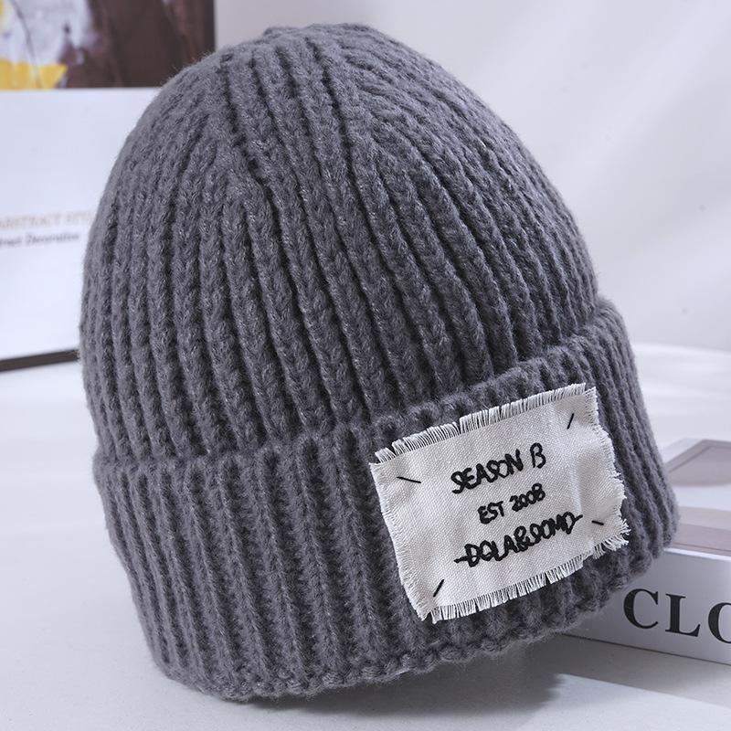 

Женская новая теплая вязаная шапка в корейском стиле, универсальная, свободная, для лица и маленькая, ветрозащитная, с защитой ушей, шерстяная шапка, холодная шапка, мужская