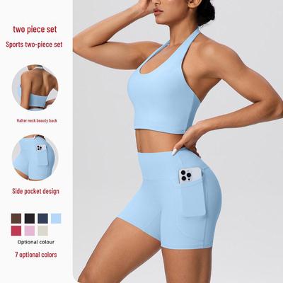 Abiti e completi – Abbigliamento sportivo