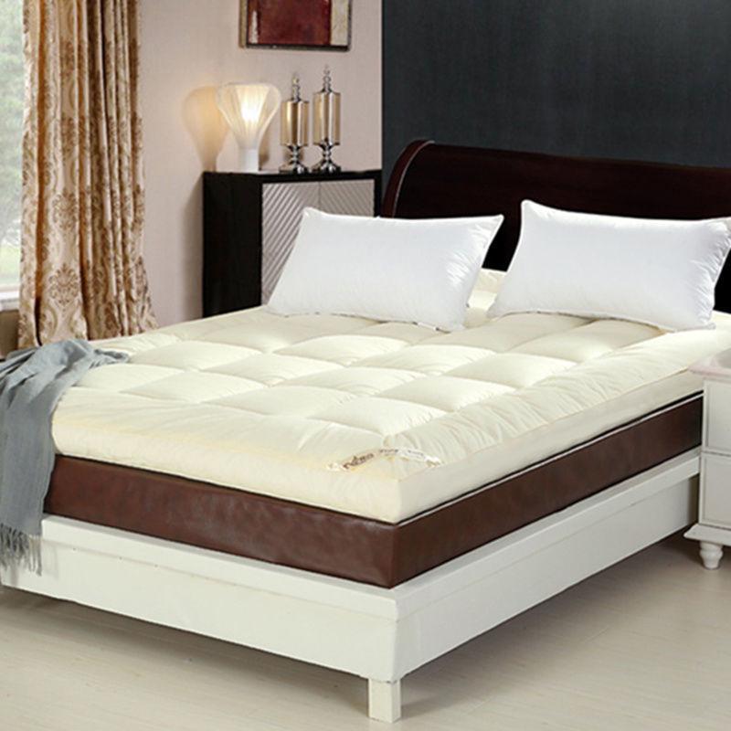 10cm Thick Winter Warm Soft Mattress Pad with Free Shipping - Ideal for Home, Dormitory Bedding