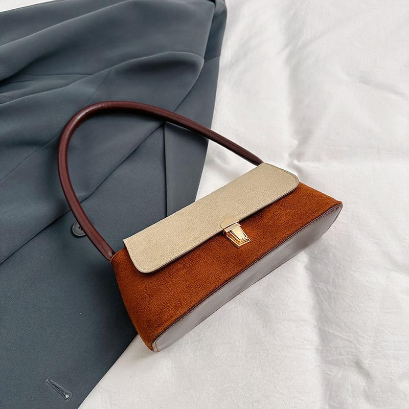 Chic Minimalist Shoulder Bag For Women Featuring Soft Suede And Magnetic Closure