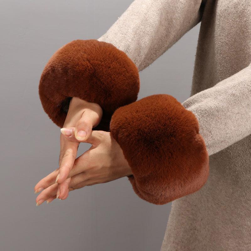 

Женское зимнее теплое модное пальто платье рукава аксессуары искусственный кролик рекс плюшевые манжеты съемные коричневый