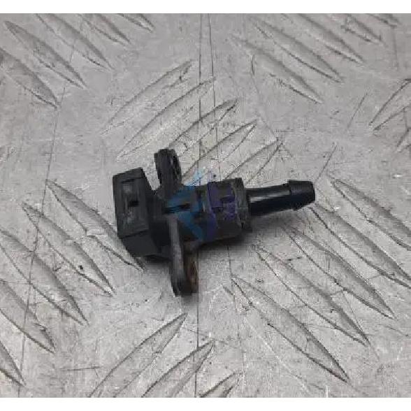 For Elantra Md 11-14 Avante Windshield Washer Nozzle Cleaning Nozzle Of Wiper 986303x500 98630-3x500 High Quality