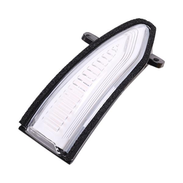 Rearview Mirror Turn Signal Light for Sylphy, Teana, Livina, and Qashqai