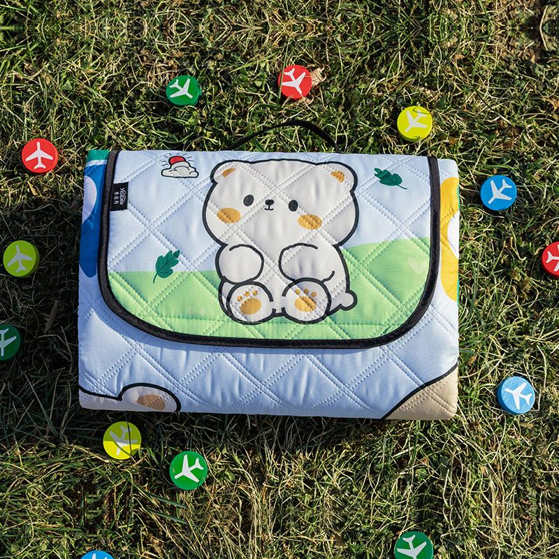 Familien-Picknickdecke Dicke Outdoor-Campingmatte Wasserdicht Feuchtigkeitsbeständig mit Brettspiel