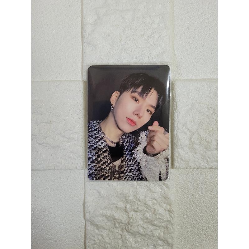 (5pcs Set) Monsta X 12th Mini Album - Reason [Beatroad Photocard]