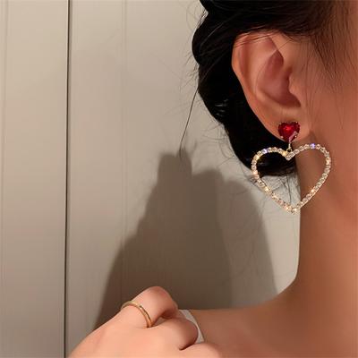 Mode strass liebe baumeln Ohrringe für Frauen Hochzeit Partei Klassische Schmuck Geometrie Metall Ohrringe