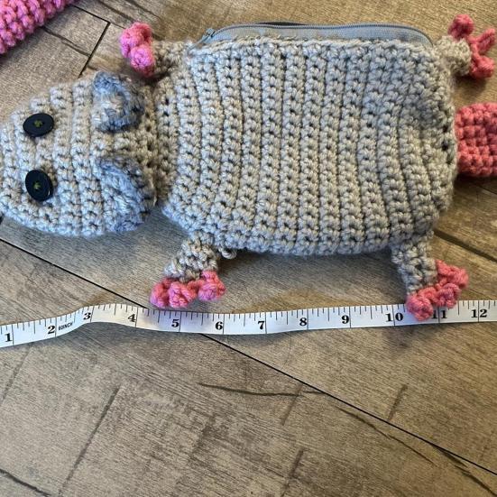 Crochet Purses Handmade Mouse Shape Coin Purse Small Knitted Zippered Wallet for Girls Ladies Birthday Valentine's Mother's Day Gift