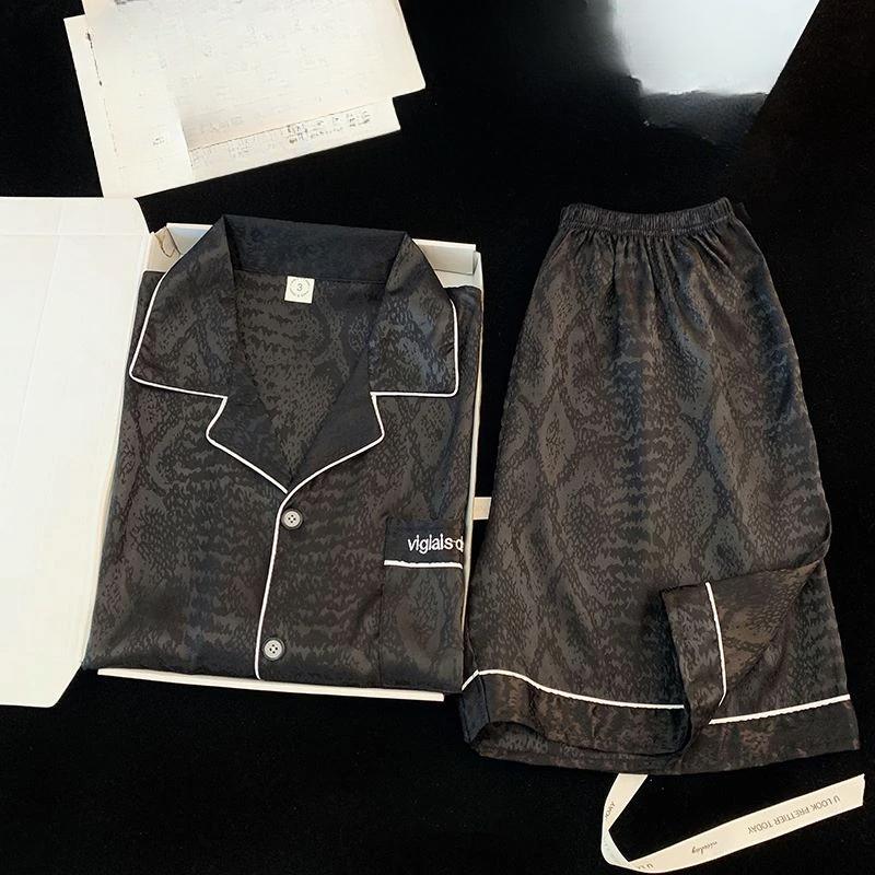 

Пижама женская в европейском американском стиле с полосатым принтом под змею, элегантная, модная, Y2k, одежда для сна, новые шорты с коротким рукавом, комплект из 2 предметов XXL чёрный