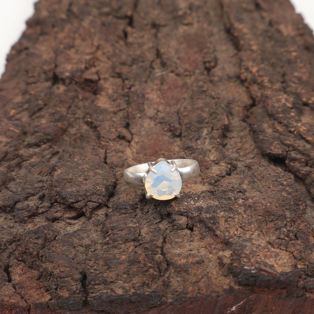 Milky Opal Gemstone 925 Sterling Silver Birthday Gift New Cocktail Handmade Ring RR-43-13