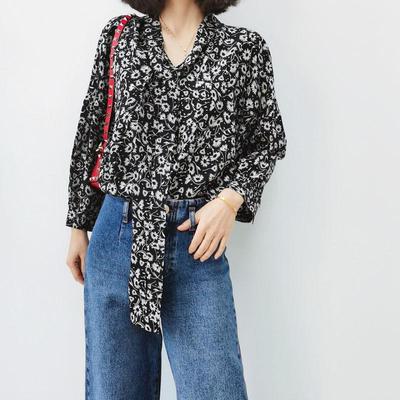 Clearance Women's Black Daisy Print Silk Commuter Shirt with Ribbon, 3/4 Sleeves.
