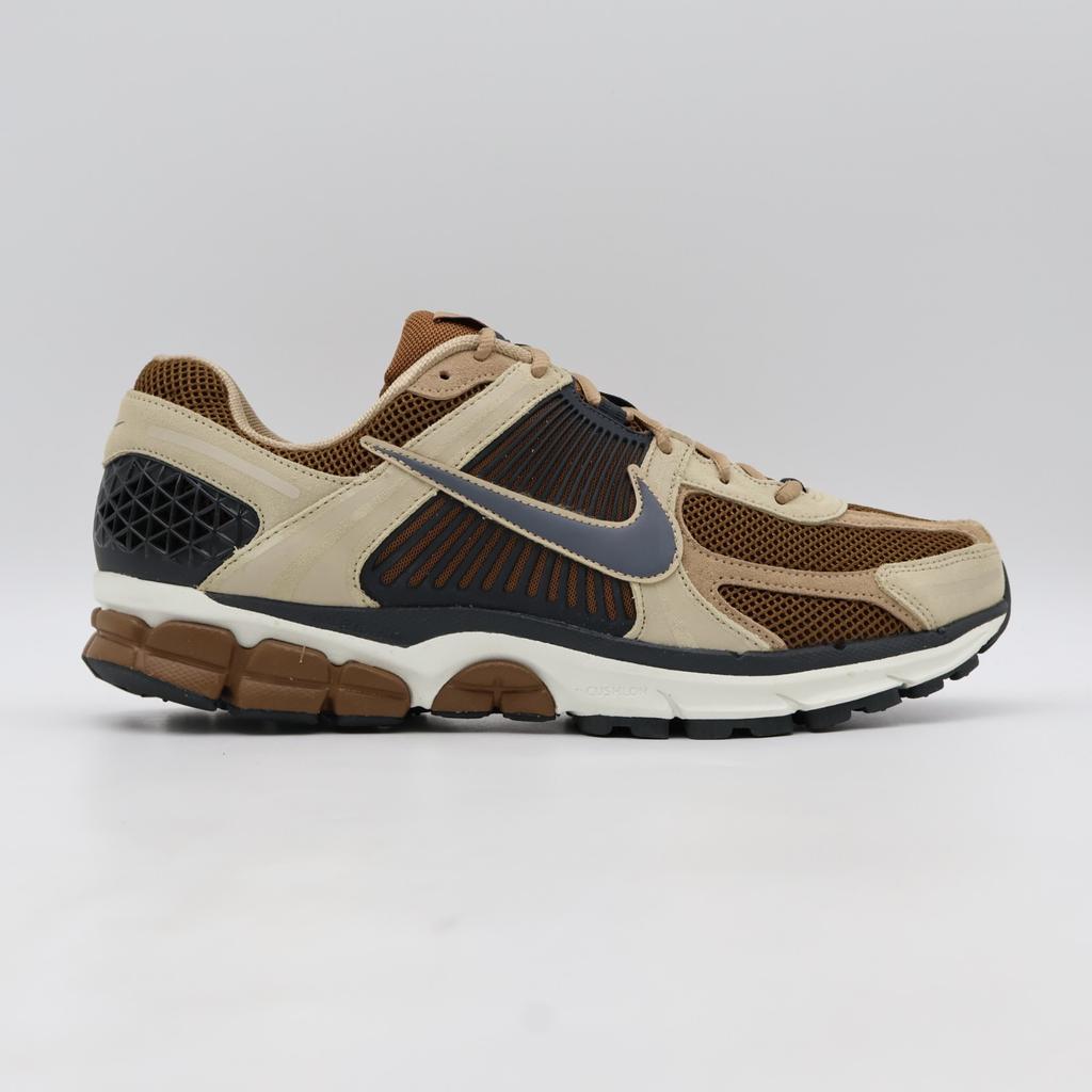 HF1553-202 Nike Zoom Vomero 5 Light British Tan British Khaki (Men's)