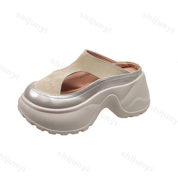 Fashion Fashion Leopard Print Hollow Casual Thick Soled Half Slippers for Women 2025 Summer Comfortable Versatile Beach Chunky Draggers