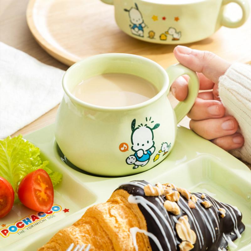Für Sanrio Pochacco Keramik Kinder-Teller mit Fächern Runder unterteilter Speiseteller Cartoon Tasse Mikrowellenfestes Geschirr