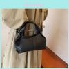 Borsa a Mano Minimalista a Forma di Nuvola per Donna in Materiale PU con Chiusura Magnetica per Uso Quotidiano