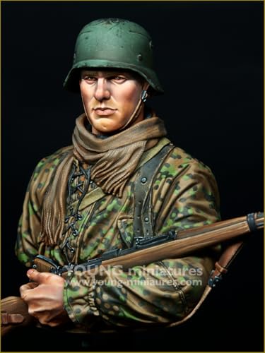 Young Miniatures 1/10 Scale WWII German Waffen-SS Young Infantryman with Rifle Bust Resin Kit YM18101 (Person)