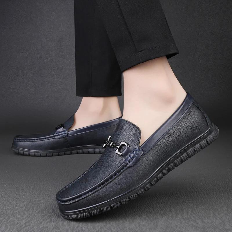 Neue Slipper Sommer Bequem Echtes Leder Herrenschuhe Leichtgewichtige Slipper Fahrschuhe für Herren Freizeitschuhe Business Mokassins