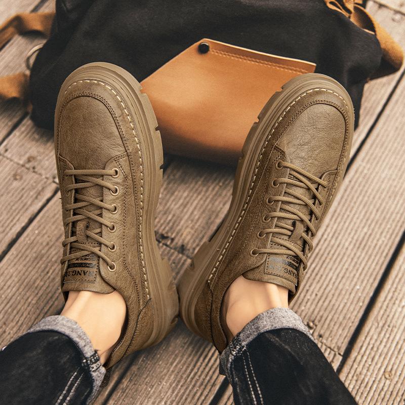 

Board shoes men s shoes trend pilot casual little white shoes cowhide low-top soft sole one pedal four-season board shoes men s one 44 темно-коричневого