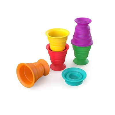 Baby Einstein Folding Cup, a Bath Toy for Fingertips