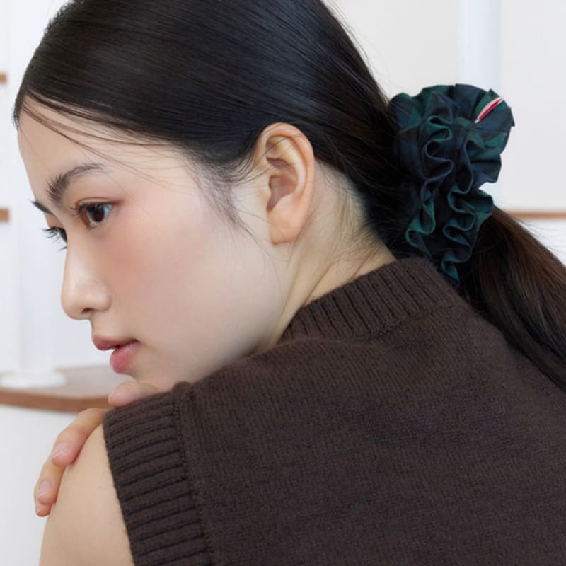 FANTASTIC PLANET flannel check scrunchie (GREEN)