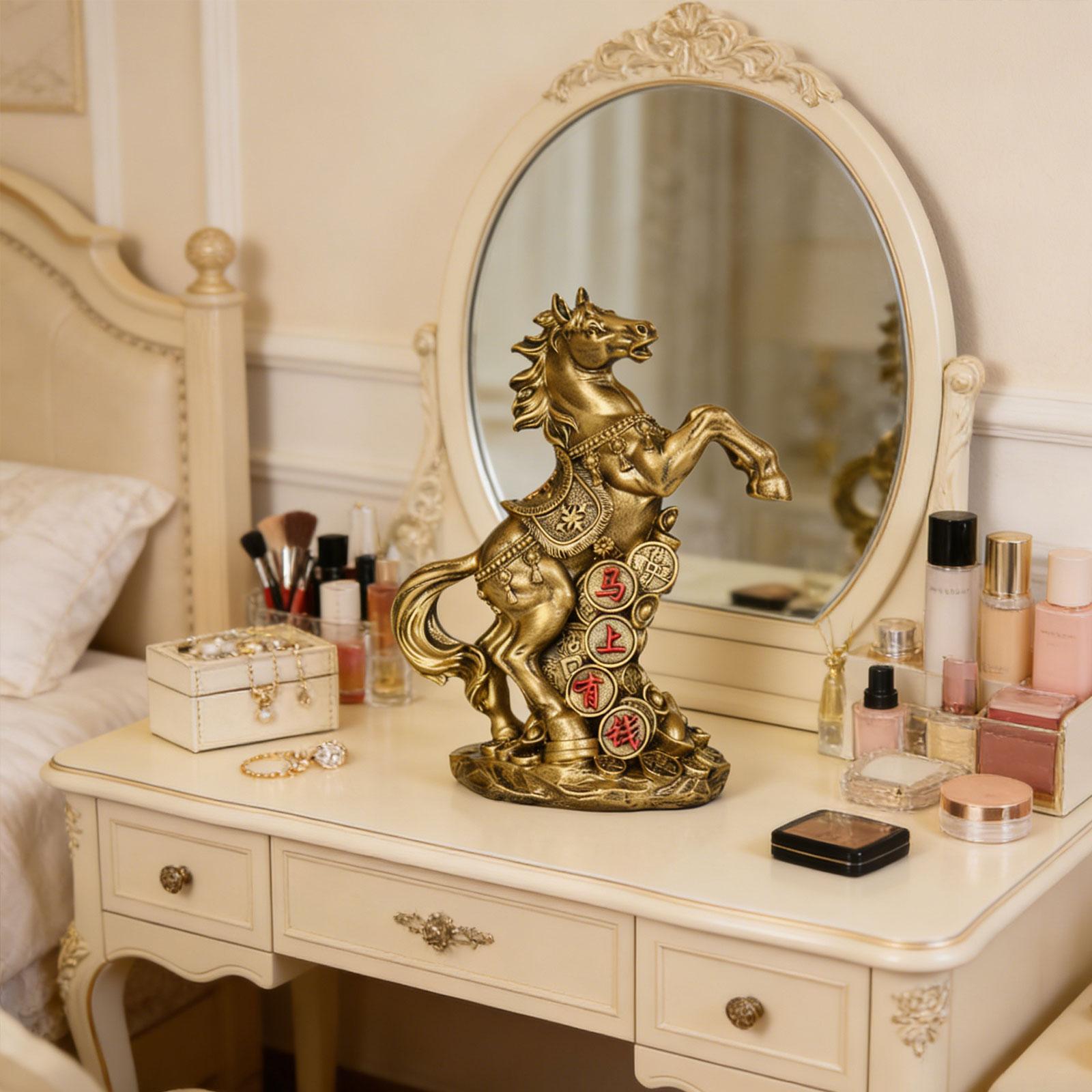 

Horse Statue Resin Ornament Gold Feng Shui Desk Decorative Statuette Sculptures and Figurine for Living Room коричневый