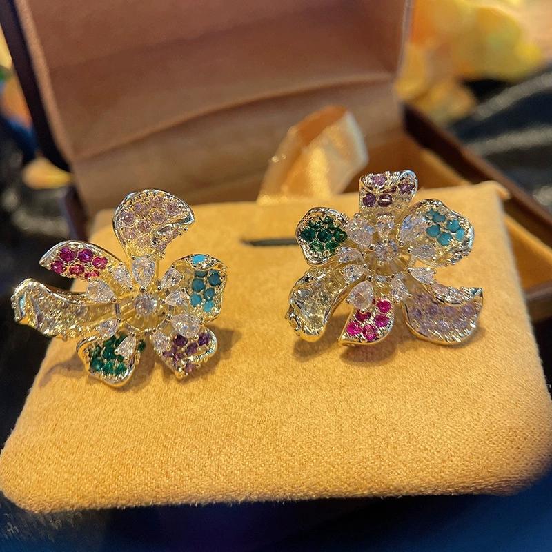 

Elegant Colorful Zircon Flower Earrings Lightweight Dainty Jewelry for Women Daily Wear Holiday Gift разноцветный