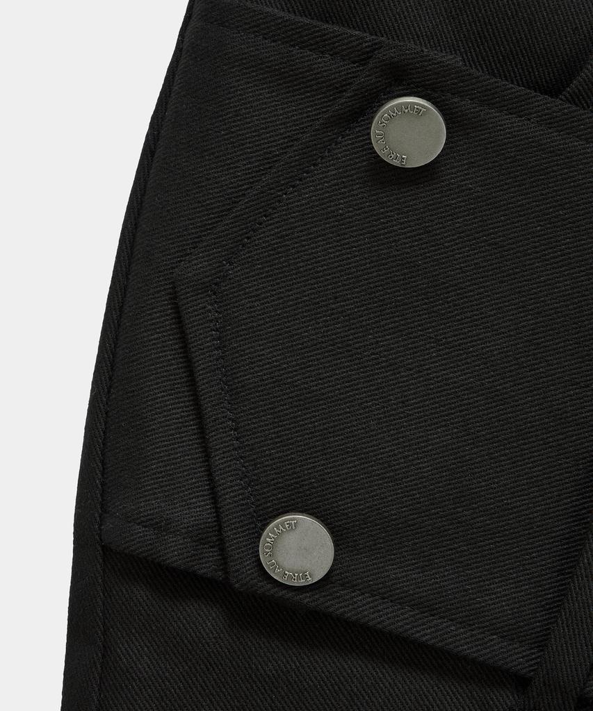ETRE AU SOMMET Front Zip Belt Detail Mini Skirt (Black)